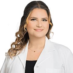 Photo of Emelyn Veitia, APRN, DNP