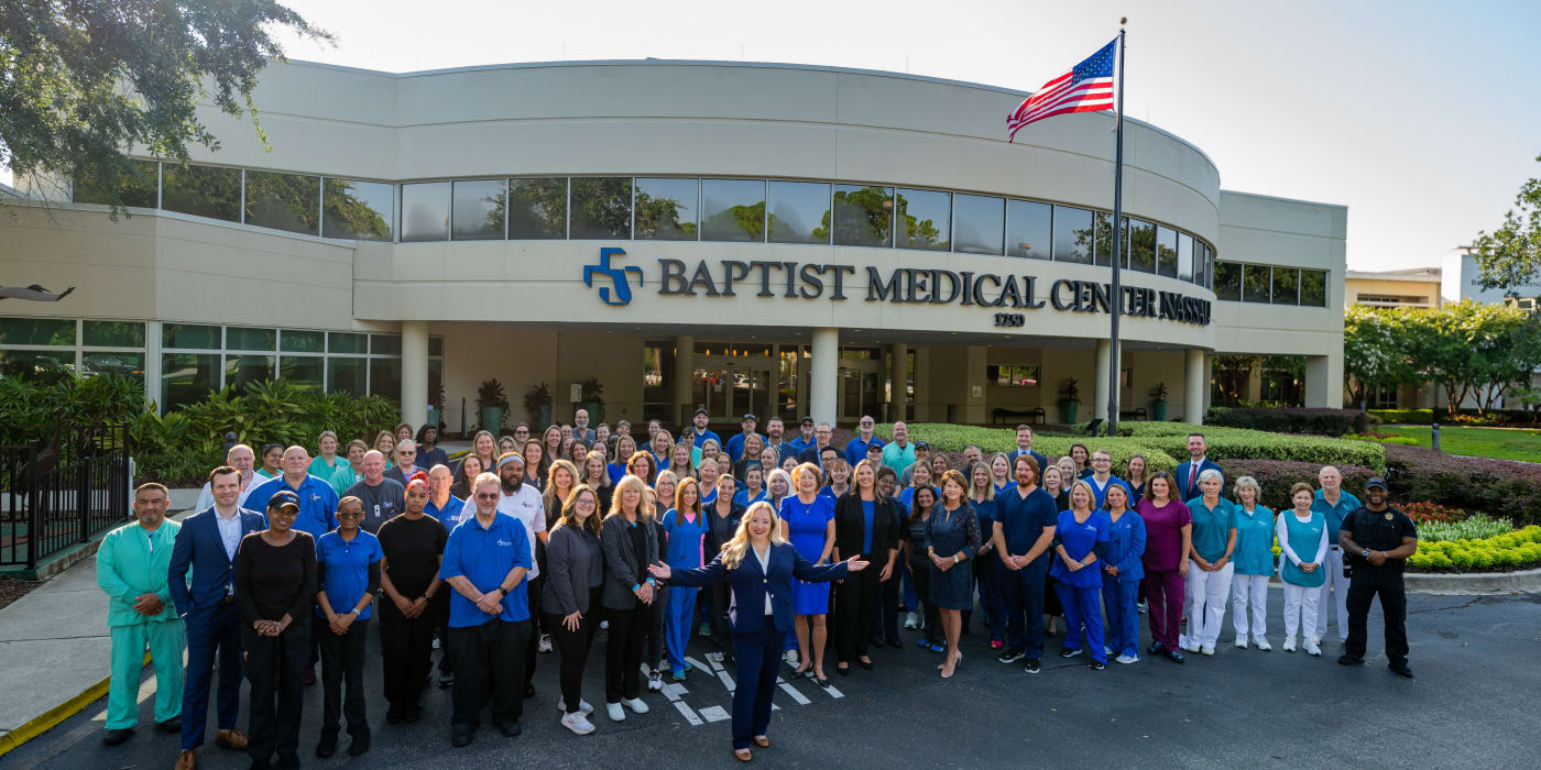 Baptist Nassau team in front of hospital