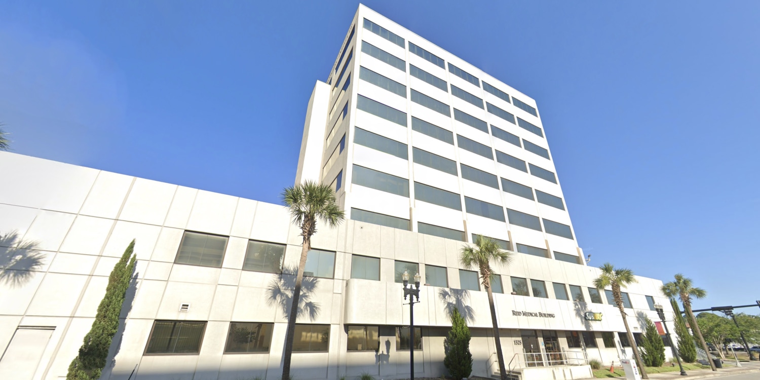 exterior shot of Reid Medical Building, part of Baptist Medical Center Jacksonville campus