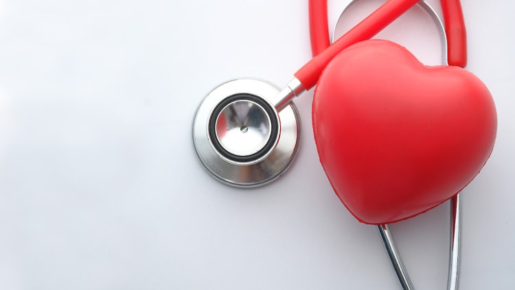heart and stethoscope image
