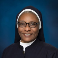 headshot of Janet Makinde