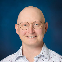 headshot of Luke Ekstrom