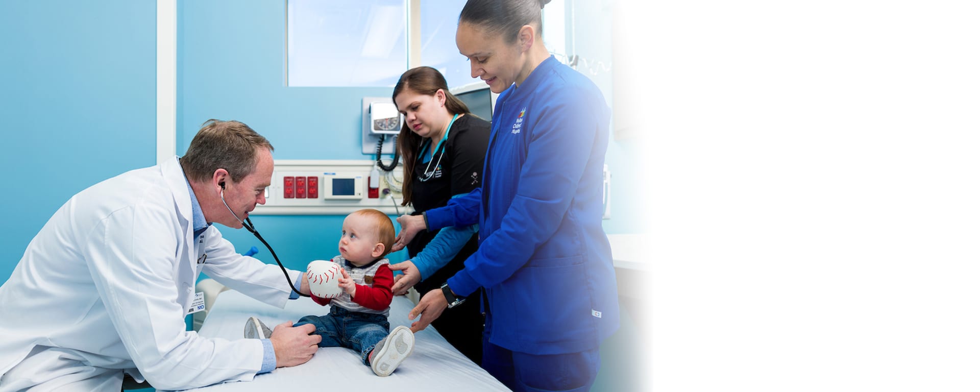registered respiratory therapists with infant boy
