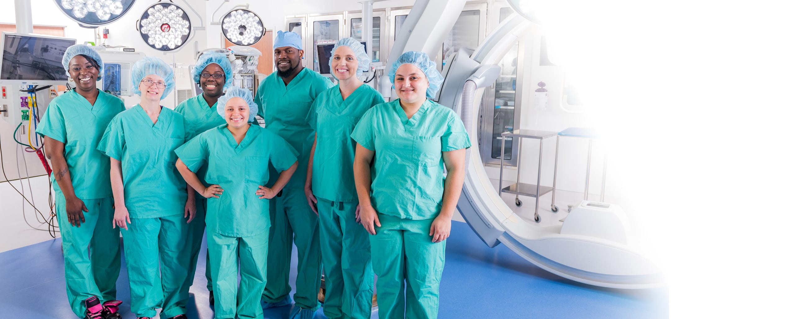 group photo of surgical tech