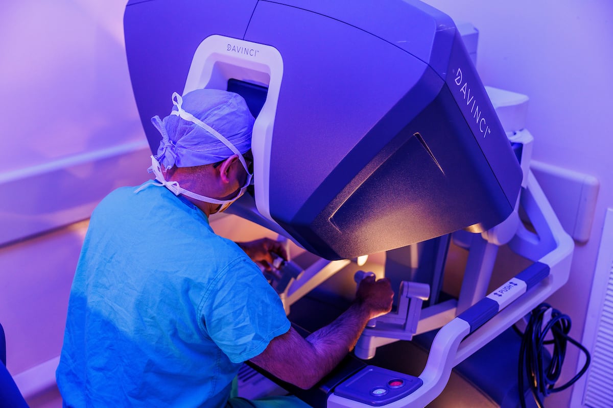surgeon at a robotic port