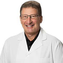 Photo of Amir Wind, MD