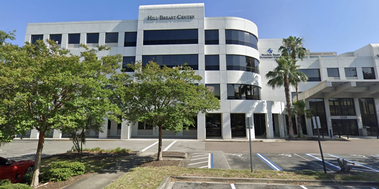 exterior of hill breast center, part of Baptist Medical Center