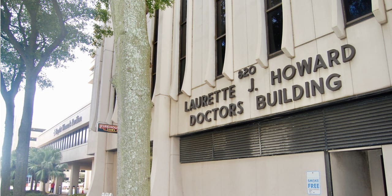exterior of Howard Building entrance at Baptist Medical Center Jacksonville