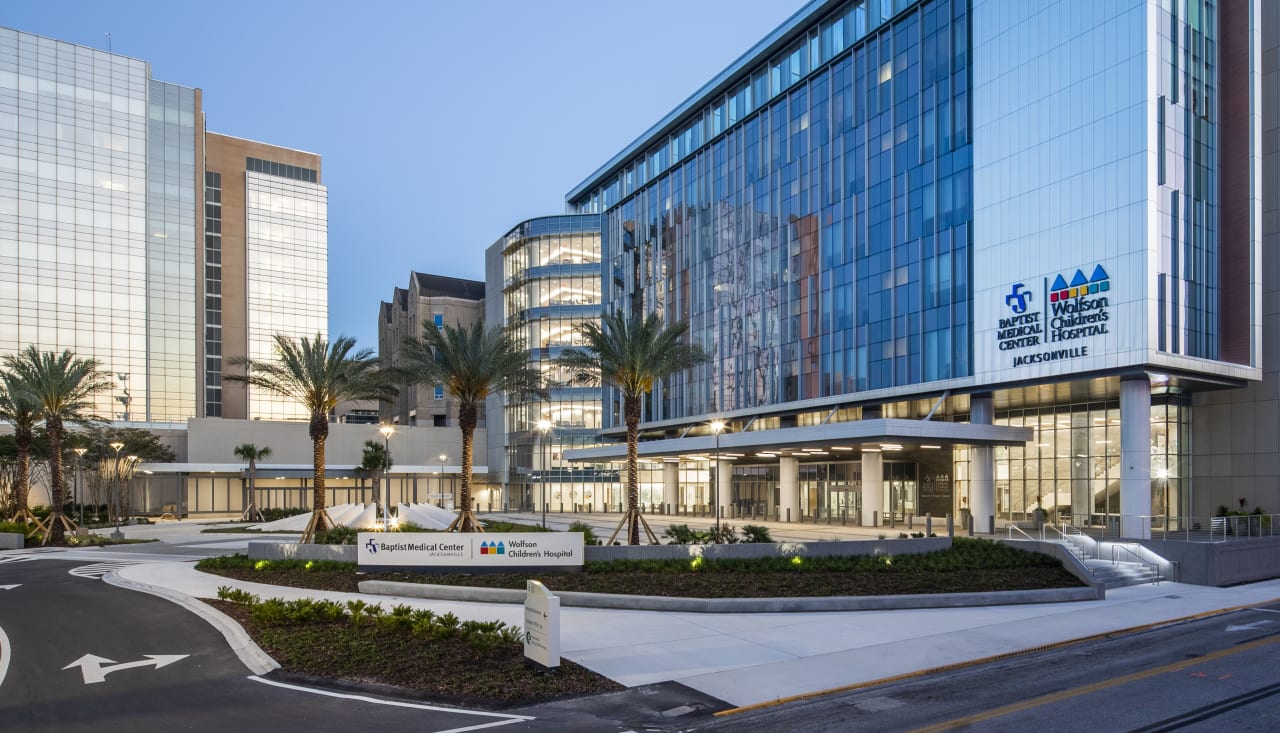 exterior view of the Borowy critical care tower, which is now the entrance for our downtown campus.